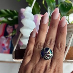 Iridescent Flower Peace Ring 7-7.5